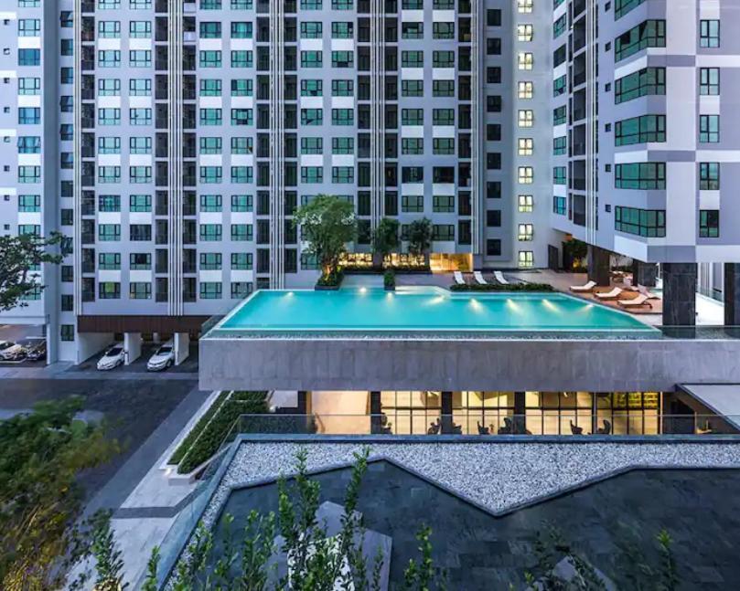 The Base Central Pattaya 2Bed King&Queen Sky Seaview & Infinity Pool المظهر الخارجي الصورة